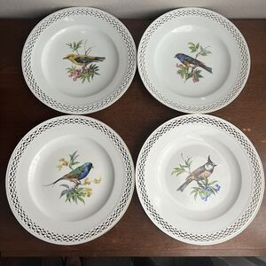 Meissen Porcelain Lot of 4 Plates with Hand-Painted Birds Gold Trim 9.25"